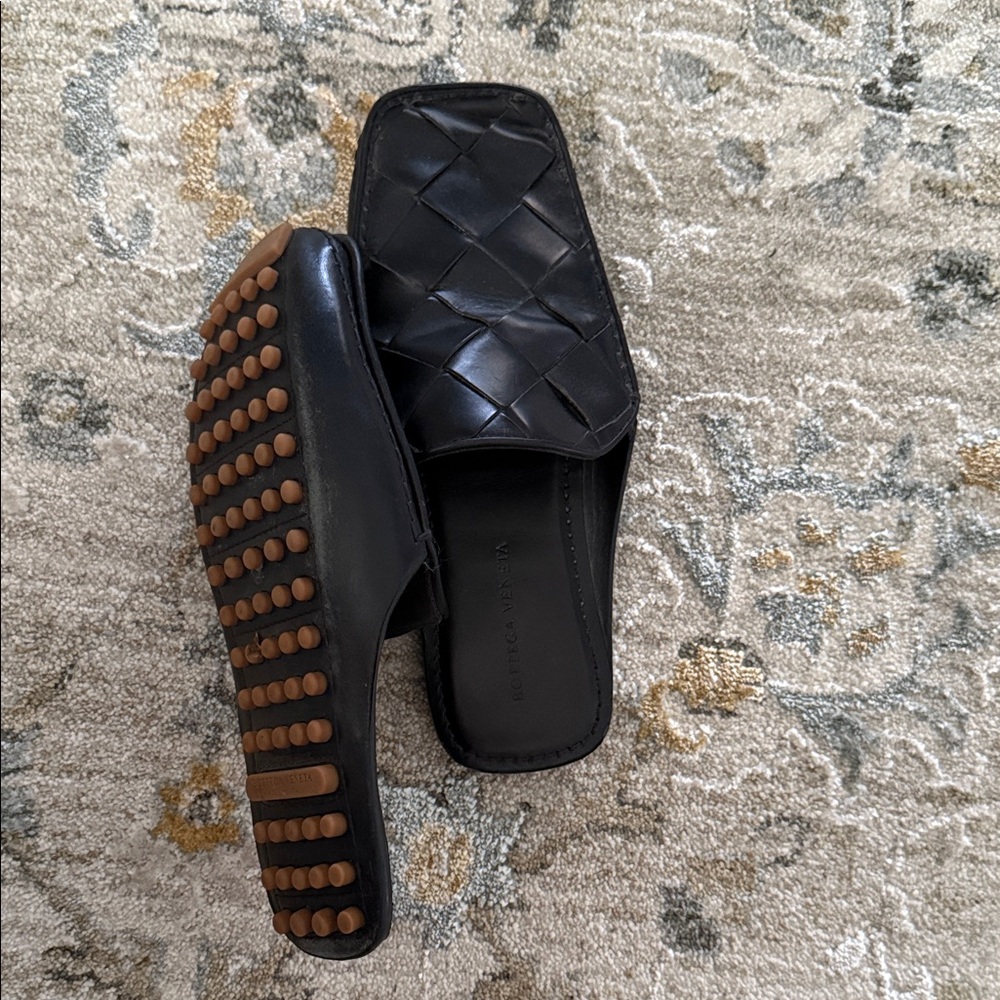 Bottega Veneta Black Quilted Slippers